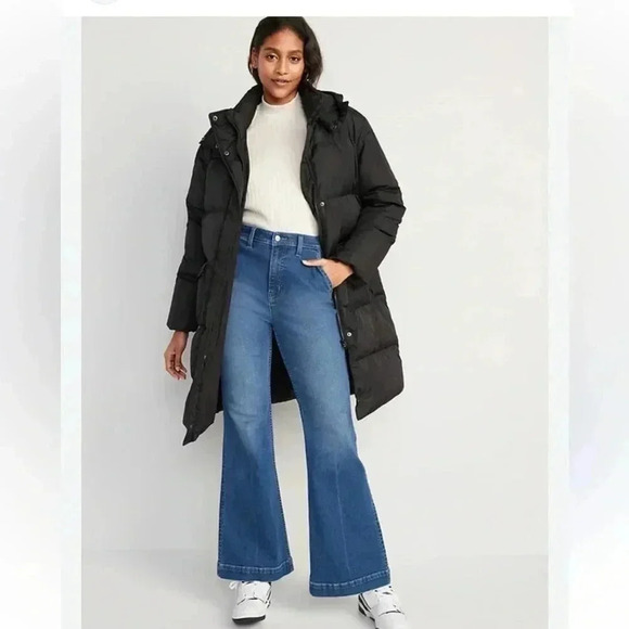 Old navy knee lenght puffer coat - Picture 1 of 9